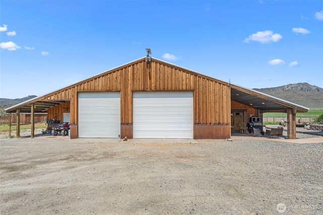 93 Warren Road, Tonasket, WA 98855