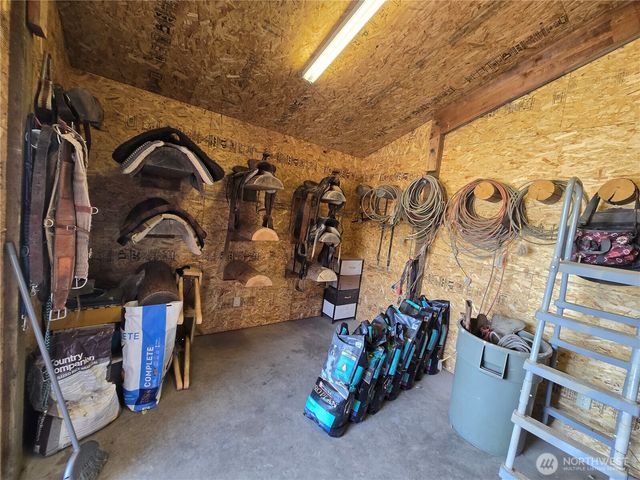 93 Warren Road, Tonasket, WA 98855