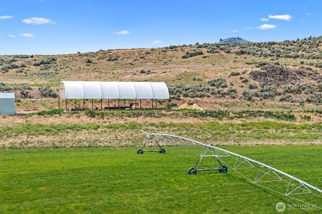 93 Warren Road, Tonasket, WA 98855