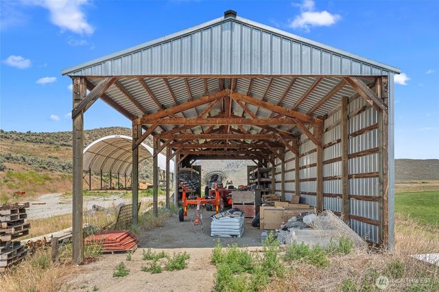 93 Warren Road, Tonasket, WA 98855