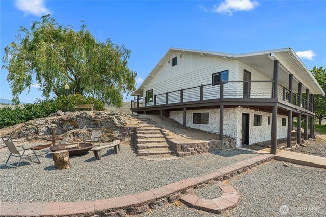 93 Warren Road, Tonasket, WA 98855