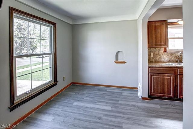 7611 Ivandale Drive, Parma, OH 44129