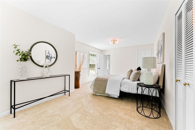 5175 N Dixboro Road, Ann Arbor, MI 48105