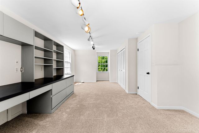 5175 N Dixboro Road, Ann Arbor, MI 48105
