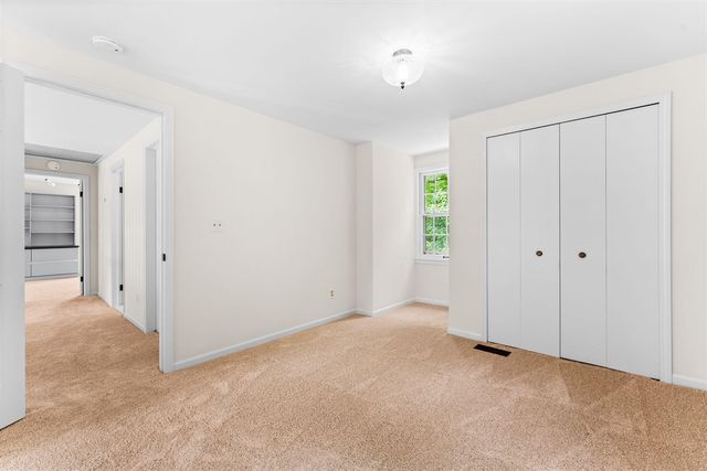 5175 N Dixboro Road, Ann Arbor, MI 48105