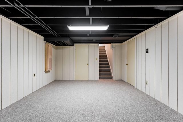 5175 N Dixboro Road, Ann Arbor, MI 48105