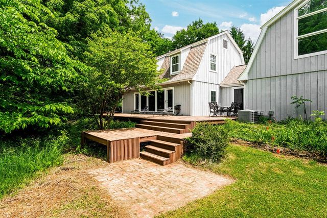 5175 N Dixboro Road, Ann Arbor, MI 48105