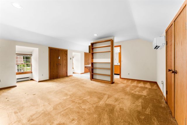 5175 N Dixboro Road, Ann Arbor, MI 48105