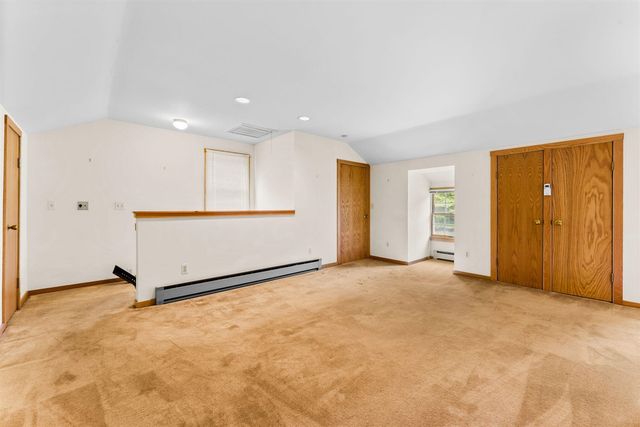 5175 N Dixboro Road, Ann Arbor, MI 48105