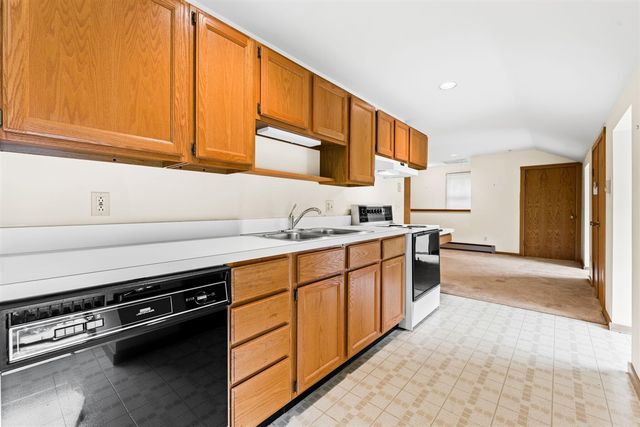 5175 N Dixboro Road, Ann Arbor, MI 48105