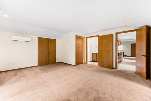 5175 N Dixboro Road, Ann Arbor, MI 48105