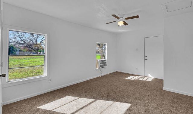 927 Oakwood Avenue, Waco, TX 76706