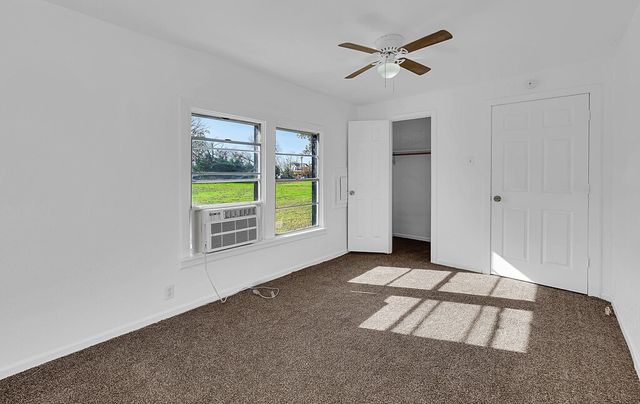 927 Oakwood Avenue, Waco, TX 76706