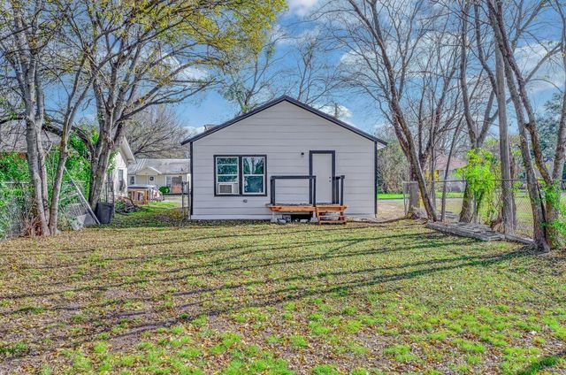 927 Oakwood Avenue, Waco, TX 76706