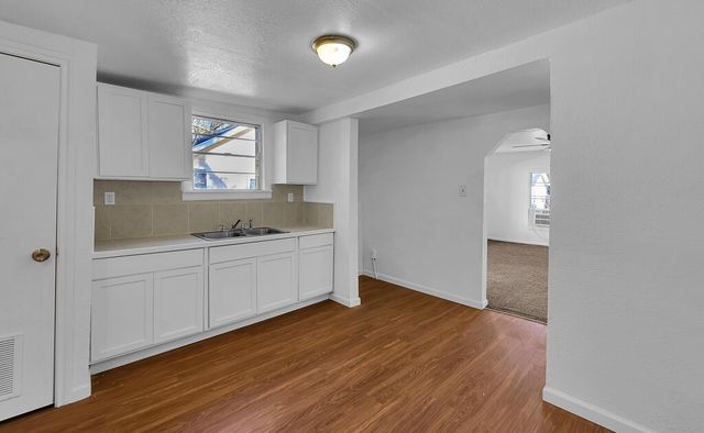 927 Oakwood Avenue, Waco, TX 76706