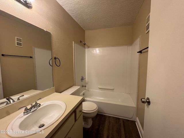7667 N Wickham Road 1515, Melbourne, FL 32940