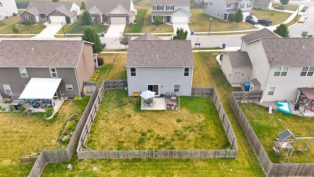 2018 Greyson Drive, Auburn, IN 46706