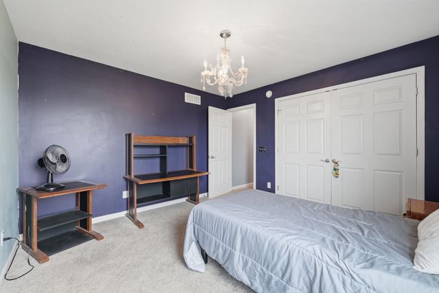 2018 Greyson Drive, Auburn, IN 46706