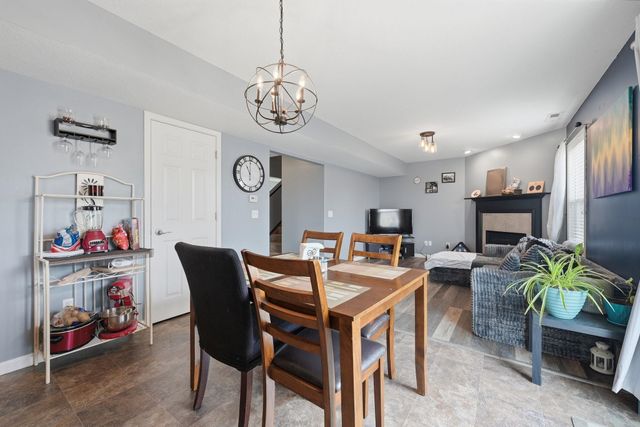 2018 Greyson Drive, Auburn, IN 46706