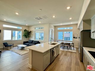 3356 Petunia Court 403, San Jose, CA 95117