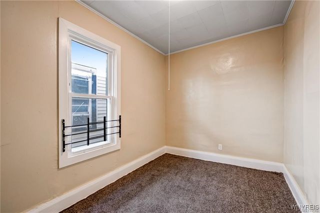 1046 East Ferry Street N, Buffalo, NY 14211