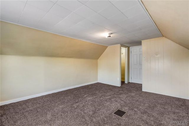 1046 East Ferry Street N, Buffalo, NY 14211