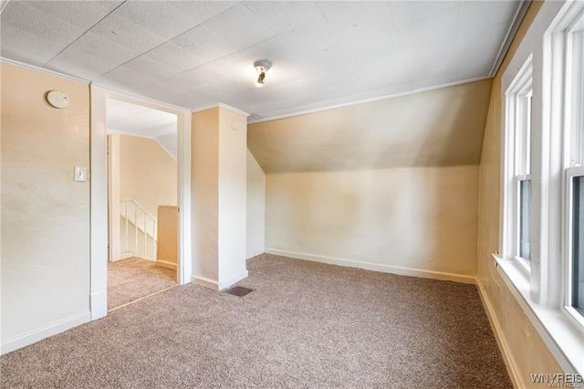 1046 East Ferry Street N, Buffalo, NY 14211