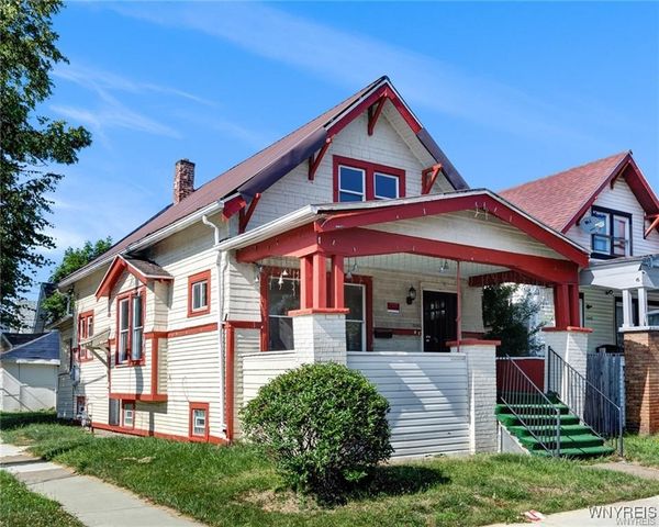 1046 East Ferry Street N, Buffalo, NY 14211