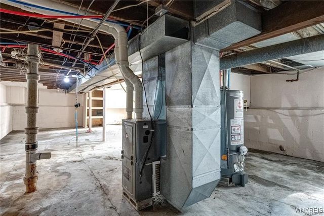 1046 East Ferry Street N, Buffalo, NY 14211