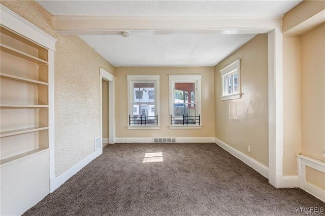 1046 East Ferry Street N, Buffalo, NY 14211