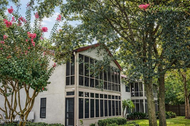 1104 WOOD HILL Place 1104, Jacksonville, FL 32256