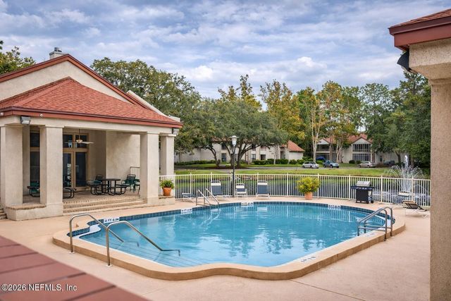 1104 WOOD HILL Place 1104, Jacksonville, FL 32256