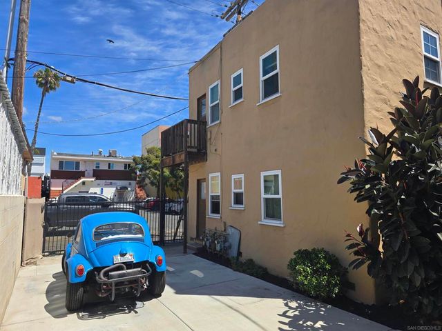 3947 3rd Avenue, San Diego, CA 92103