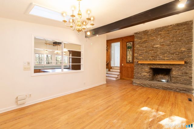 206 North Moodus Road, East Hampton, CT 06469