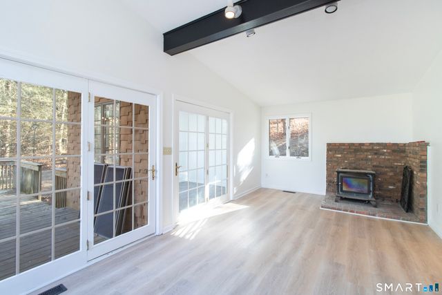 206 North Moodus Road, East Hampton, CT 06469