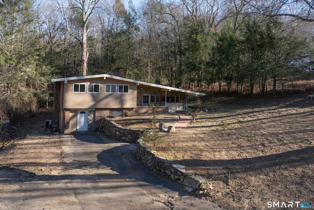 206 North Moodus Road, East Hampton, CT 06469