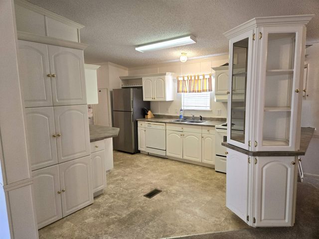 451 E Banks Dr., Garden City Beach, SC 29576