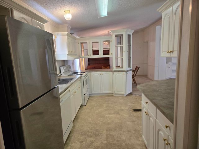 451 E Banks Dr., Garden City Beach, SC 29576