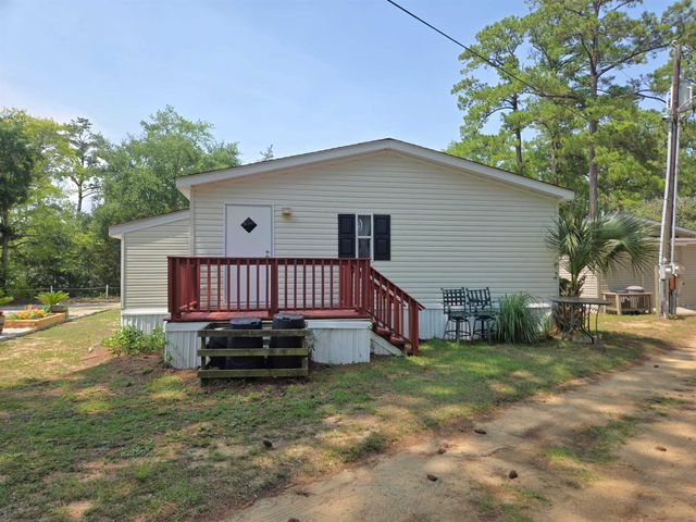 451 E Banks Dr., Garden City Beach, SC 29576
