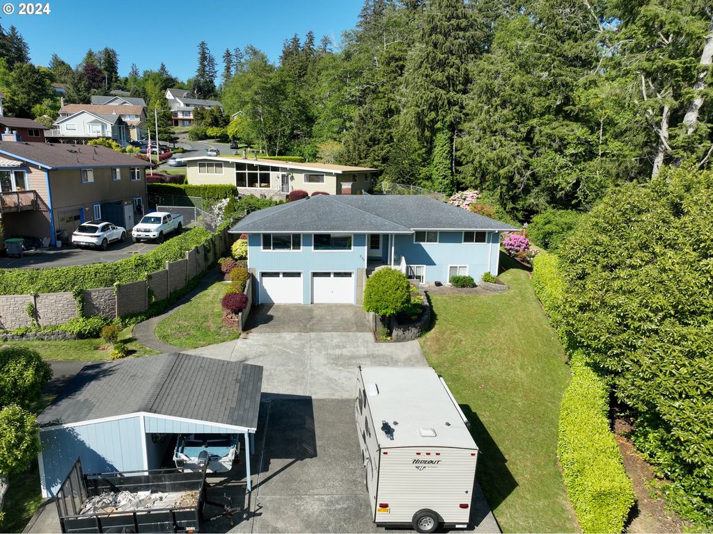 275 W NIAGARA Ave, Astoria, OR 97103