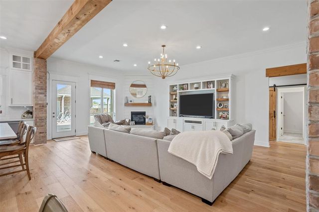 1762 Ardoin Road, Iowa, LA 70647