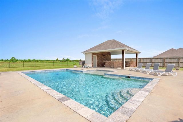 1762 Ardoin Road, Iowa, LA 70647