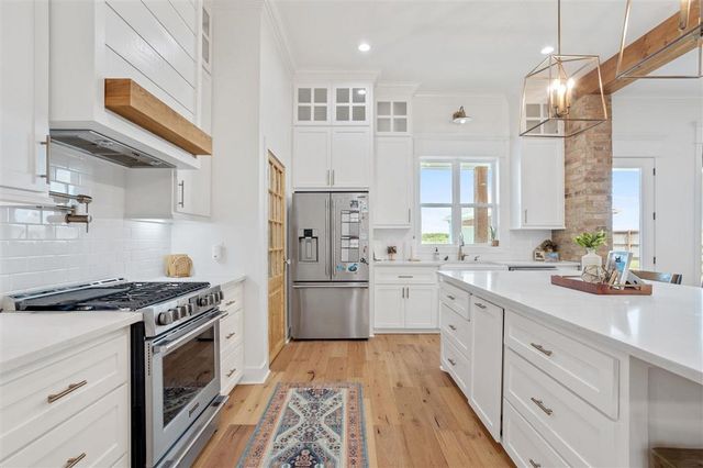 1762 Ardoin Road, Iowa, LA 70647