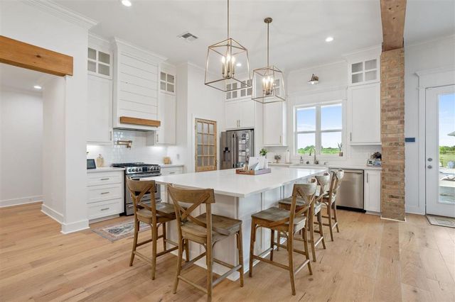 1762 Ardoin Road, Iowa, LA 70647