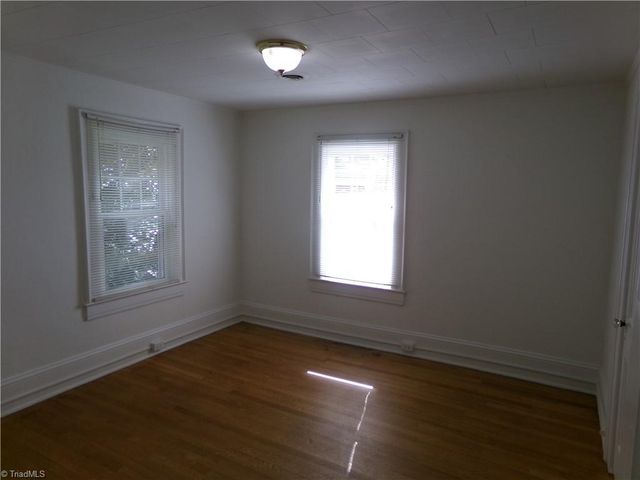 1529 First Street, Winston-salem, NC 27104