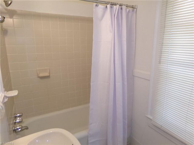 1529 First Street, Winston-salem, NC 27104