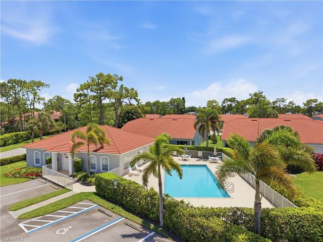 378 Melrose PL 4, Naples, FL 34104