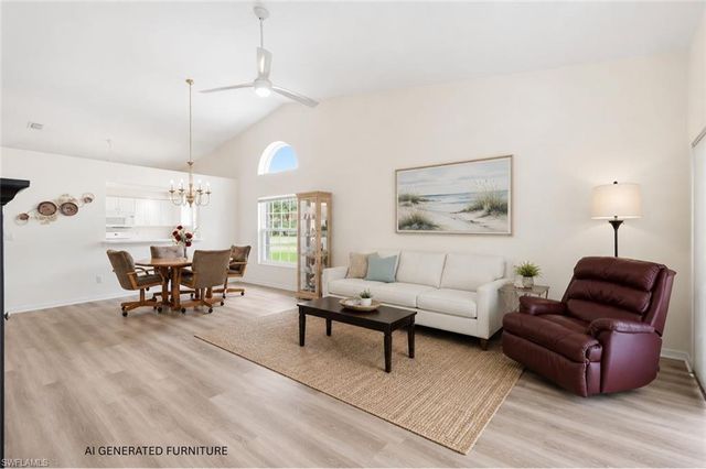 378 Melrose PL 4, Naples, FL 34104
