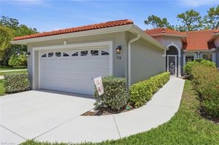 378 Melrose PL 4, Naples, FL 34104