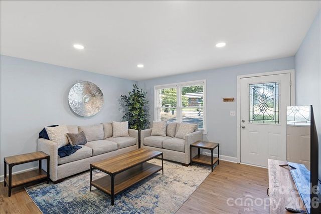 804 Princeton Drive, Kings Mountain, NC 28086